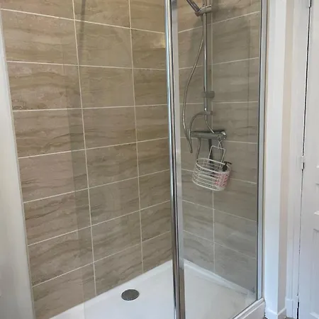 Spacieux-centre Ville-moulins-le Pal 20min ムーラン