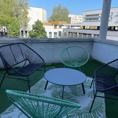 Spacieux-centre Ville-moulins-le Pal 20min