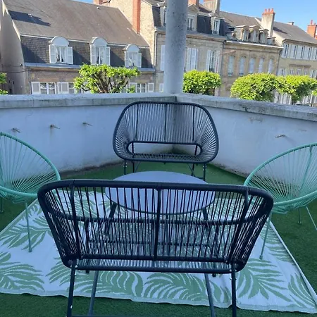 アパート Spacieux-centre Ville-moulins-le Pal 20min