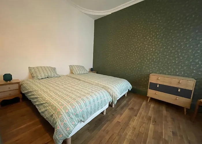 Διαμέρισμα Spacieux-centre Ville-moulins-le Pal 20min *